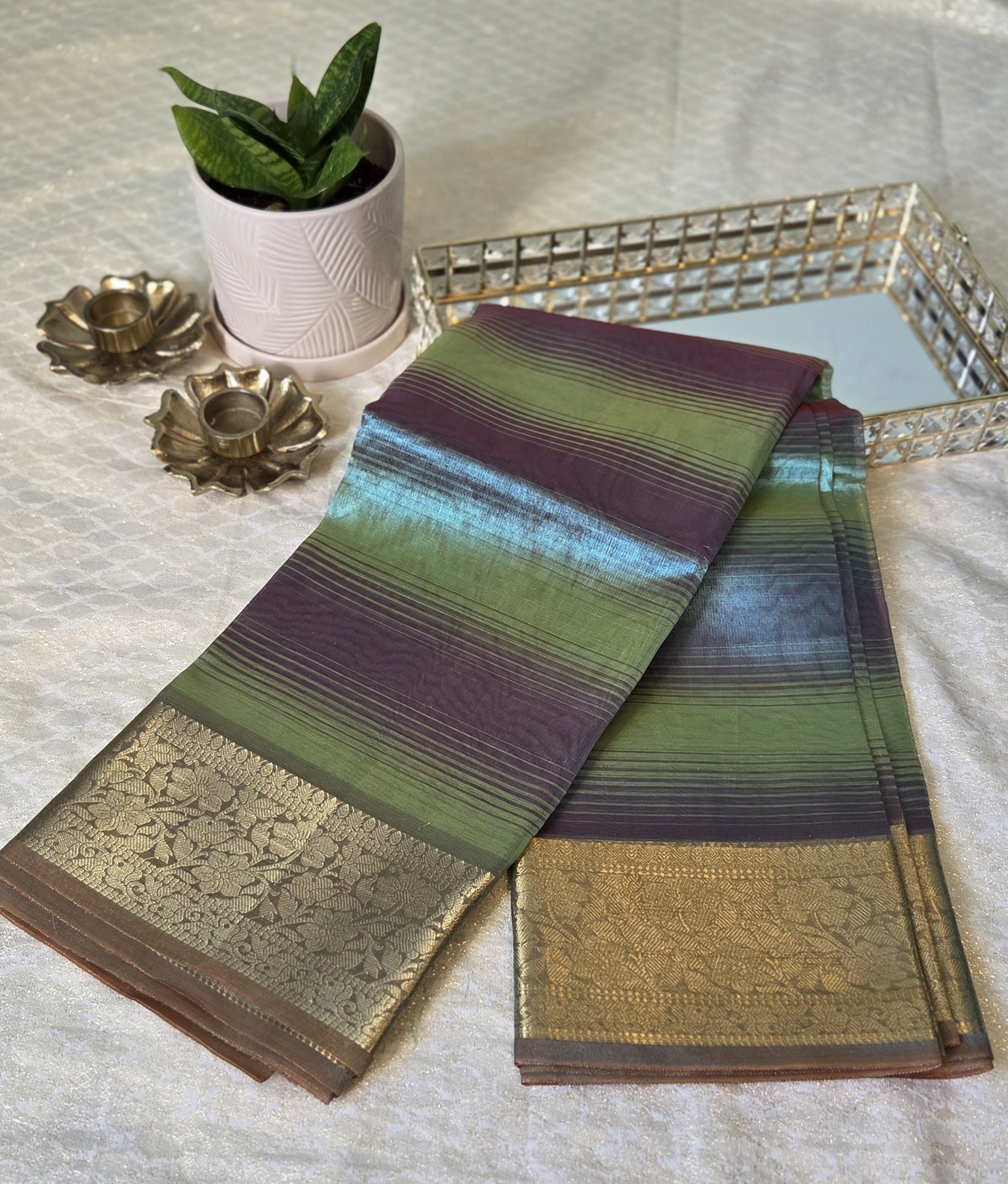 Banarasi Tissue Silk - with tissue border